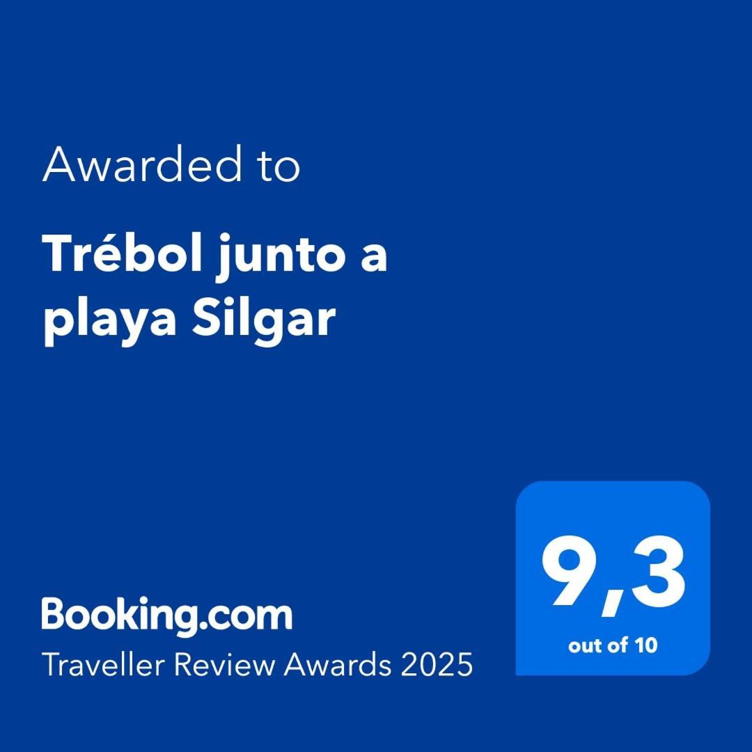 Trebol Junto A Playa Silgar